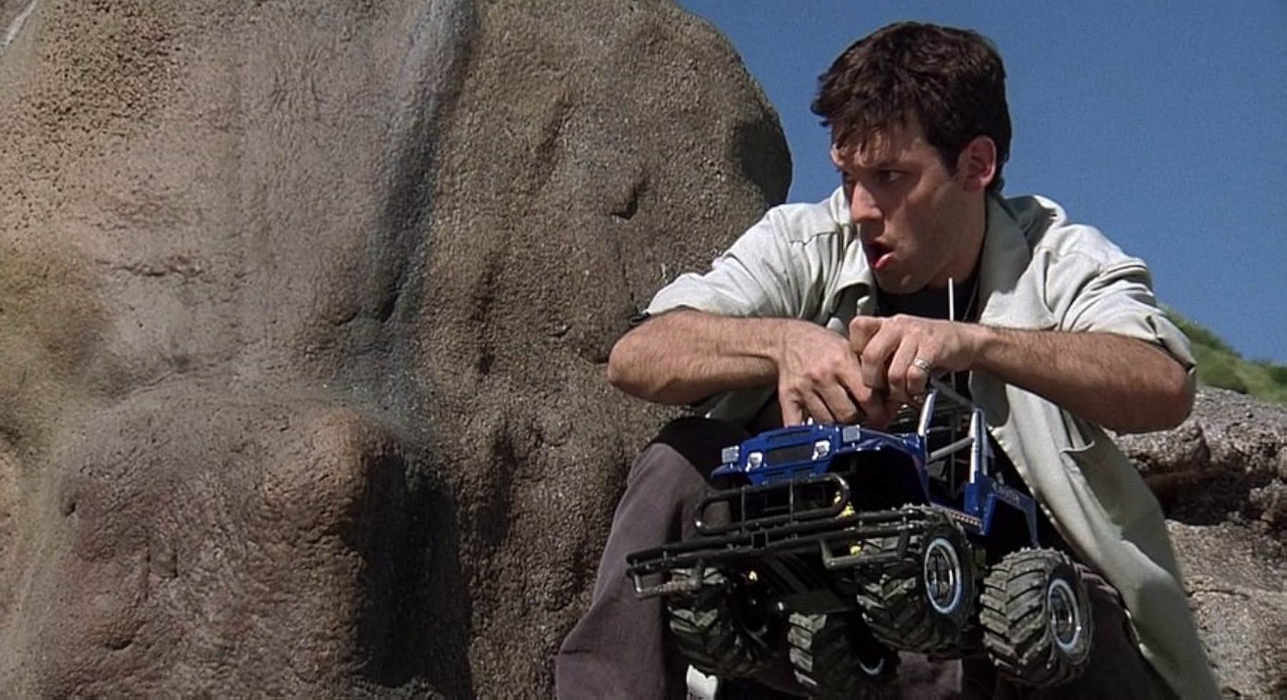 Тремтіння землі 2: Повторний удар